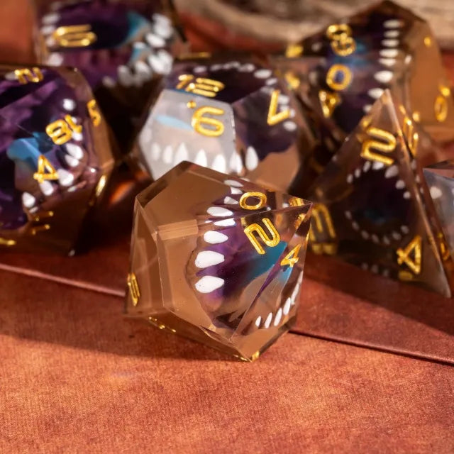 MIMIC Resin Dice 7pcs Set